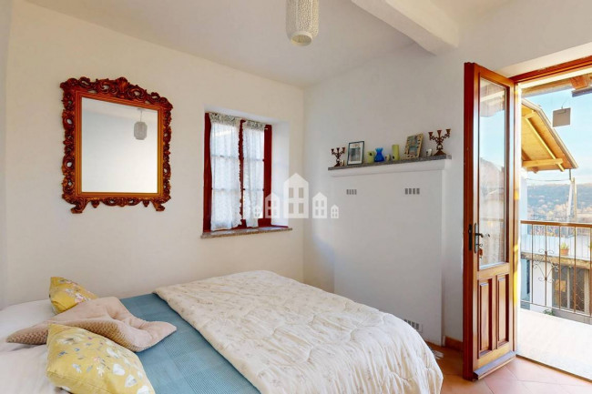 Casa semindipendente in vendita a Strambinello