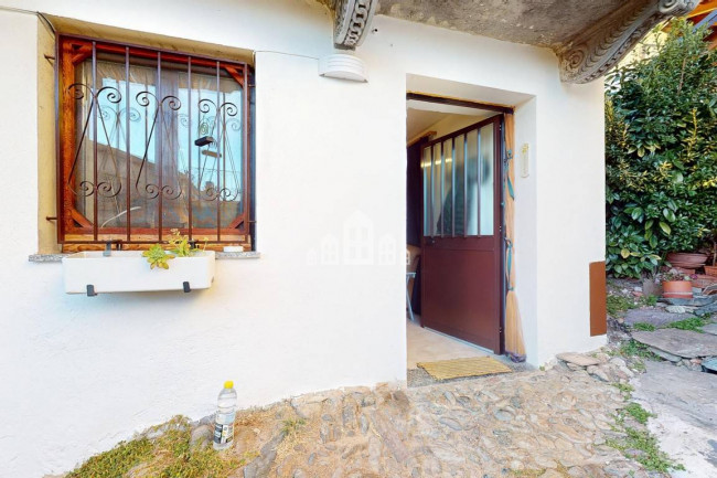 Casa semindipendente in vendita a Strambinello