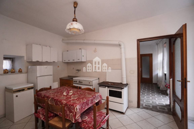 Casa semindipendente in vendita a Ozegna