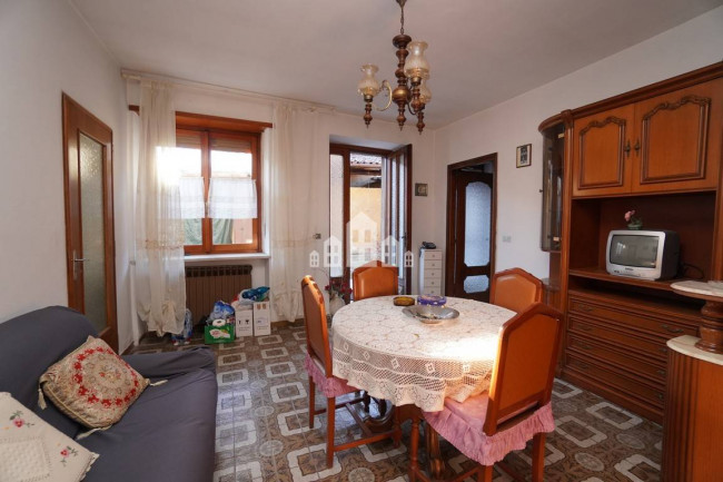 Casa semindipendente in vendita a Ozegna