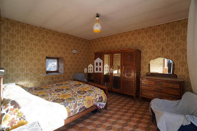 Casa semindipendente in vendita a Ozegna