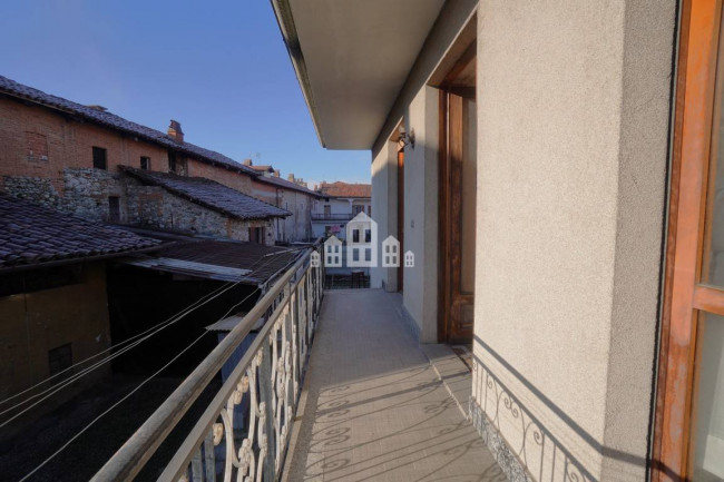 Casa semindipendente in vendita a Ozegna