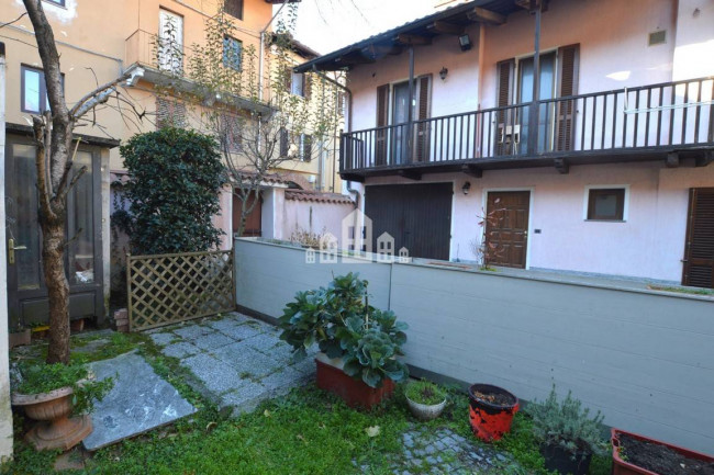 Casa semindipendente in vendita a Banchette