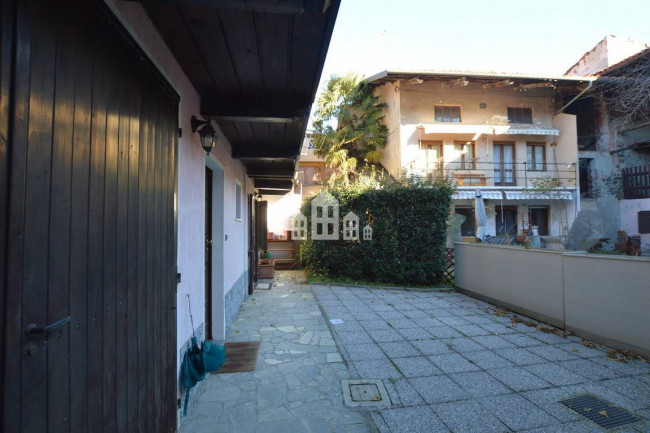 Casa semindipendente in vendita a Banchette