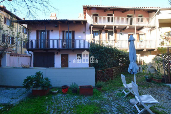 Casa semindipendente in vendita a Banchette