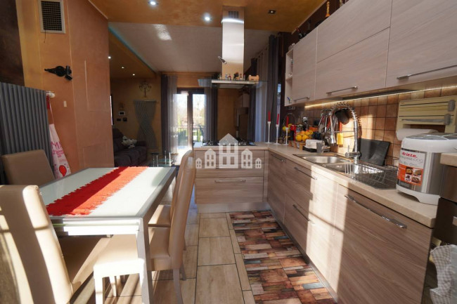 Bifamiliare in vendita a Canischio