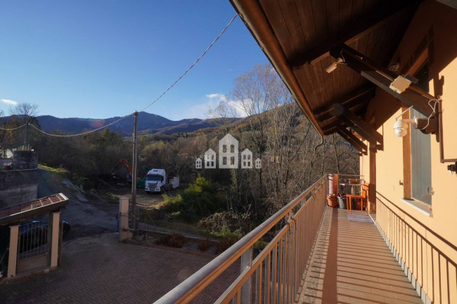 Bifamiliare in vendita a Canischio