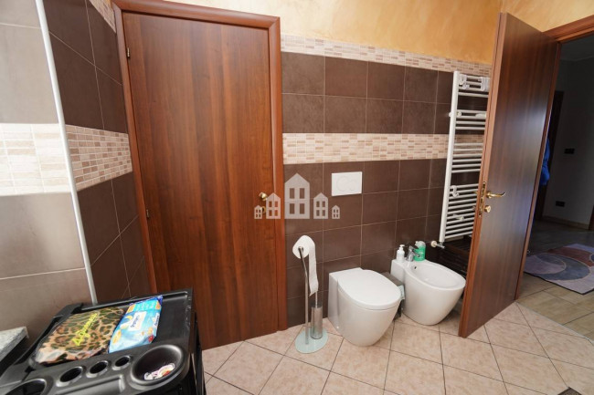 Bifamiliare in vendita a Canischio