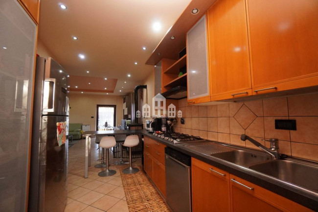 Bifamiliare in vendita a Canischio