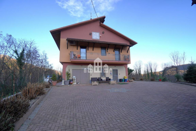 Bifamiliare in vendita a Canischio