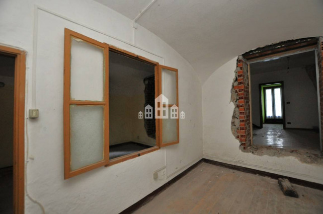 Casa semindipendente in vendita a Pont-Canavese