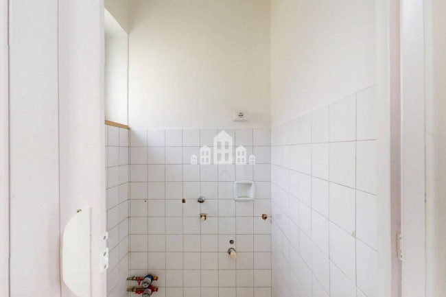 Retail space for rent in Pont-Saint-Martin