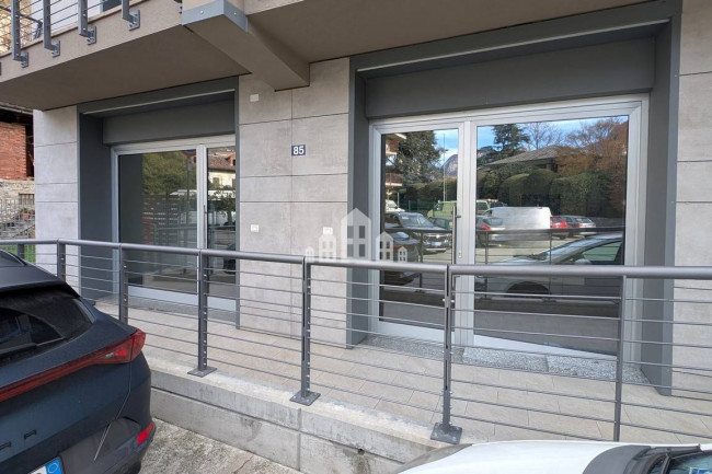 Retail space for rent in Pont-Saint-Martin