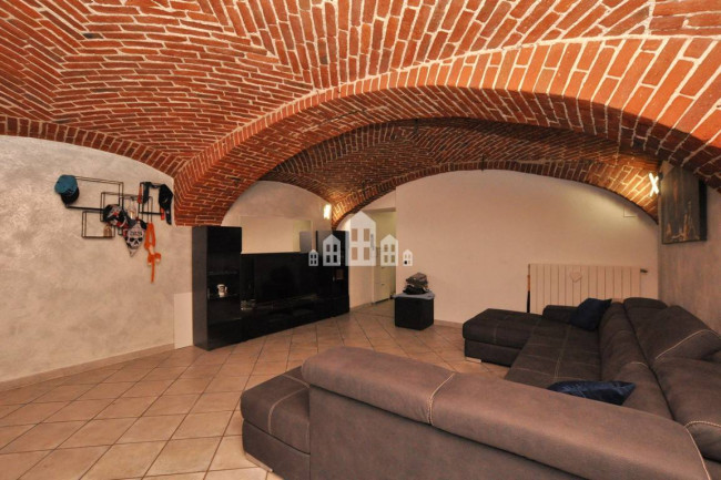 Casa semindipendente in vendita a Ozegna