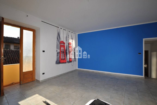 Casa semindipendente in vendita a Ozegna