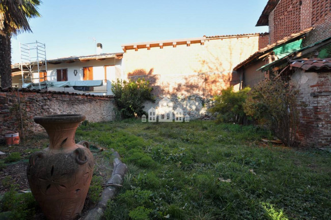 Casa semindipendente in vendita a Ozegna