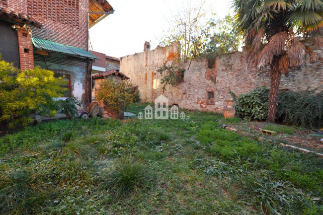 Casa semindipendente in vendita a Ozegna