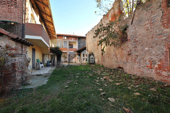 Casa semindipendente in vendita a Ozegna