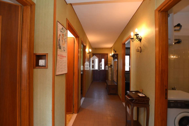 Appartamento indipendente in affitto a Valchiusa