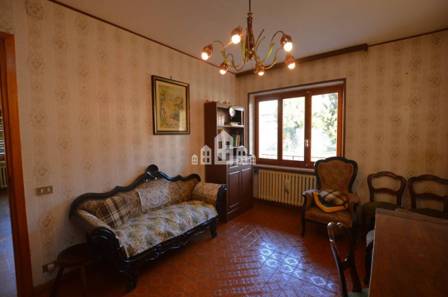 Appartamento indipendente in affitto a Valchiusa