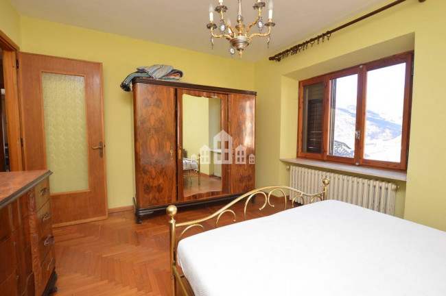 Appartamento indipendente in affitto a Valchiusa