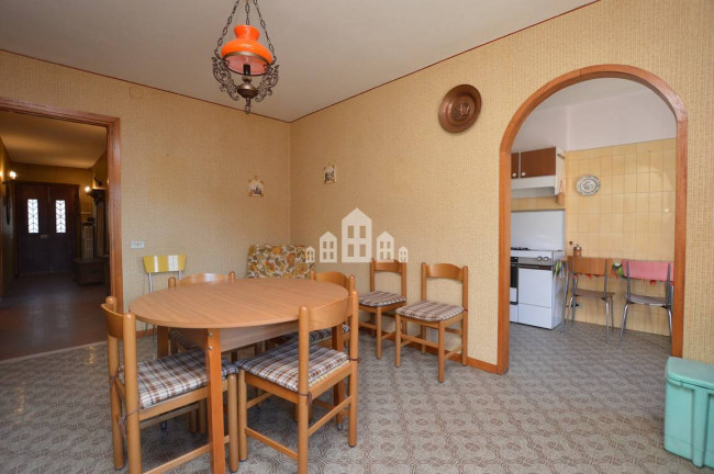 Appartamento indipendente in affitto a Valchiusa