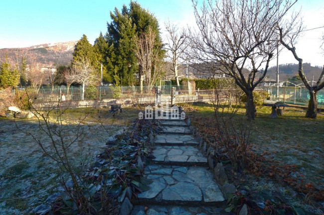 Appartamento indipendente in affitto a Valchiusa