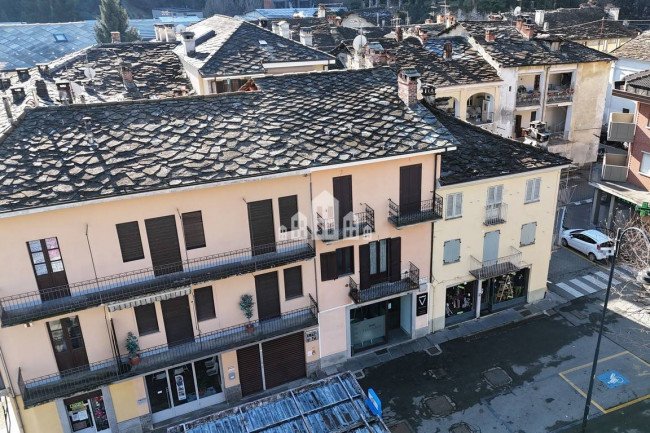Palazzina in vendita a Pont-Canavese