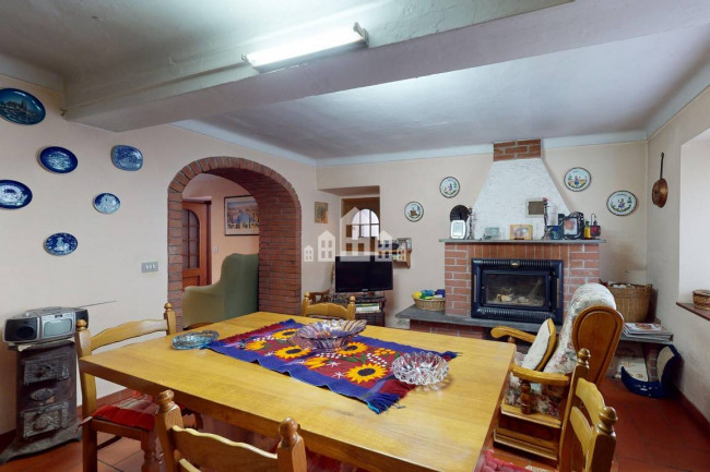 Casa indipendente in vendita a Brosso
