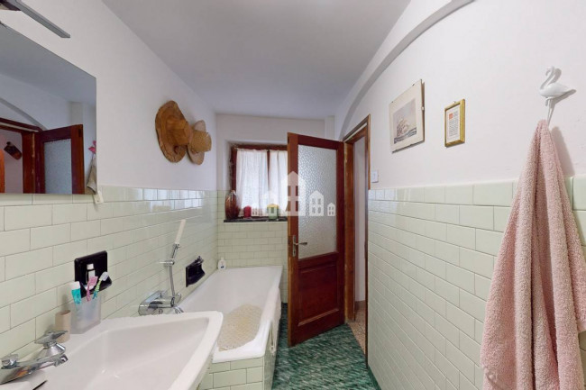 Casa indipendente in vendita a Brosso