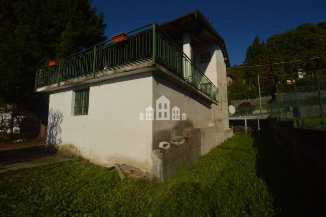 Casa indipendente in vendita a Brosso