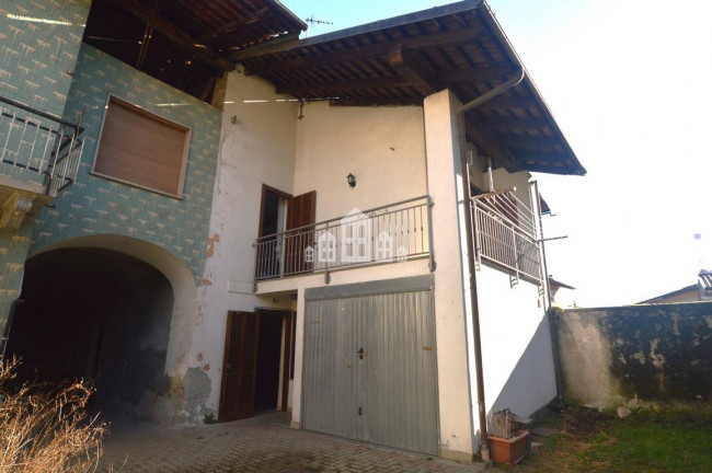 Casa semindipendente in vendita a Salassa