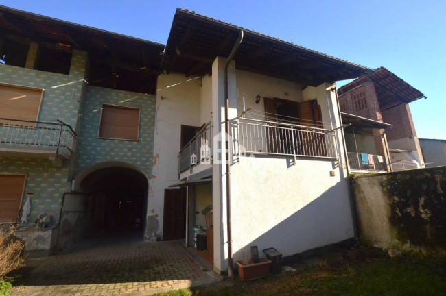 Casa semindipendente in vendita a Salassa