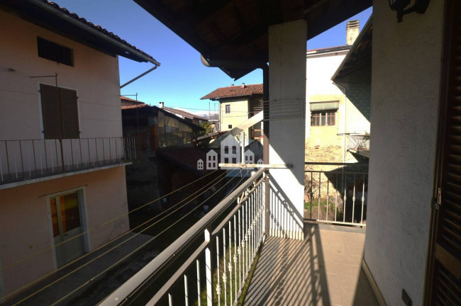 Casa semindipendente in vendita a Salassa