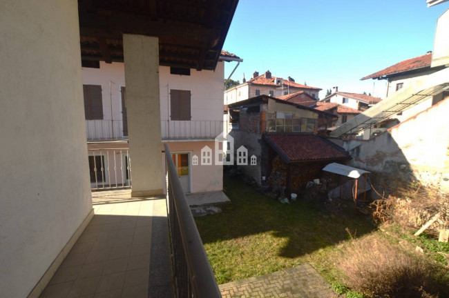 Casa semindipendente in vendita a Salassa