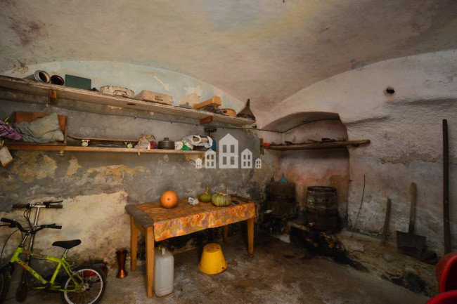 Casa semindipendente in vendita a Val di Chy