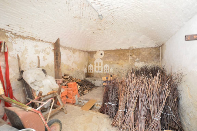 Casa semindipendente in vendita a Val di Chy