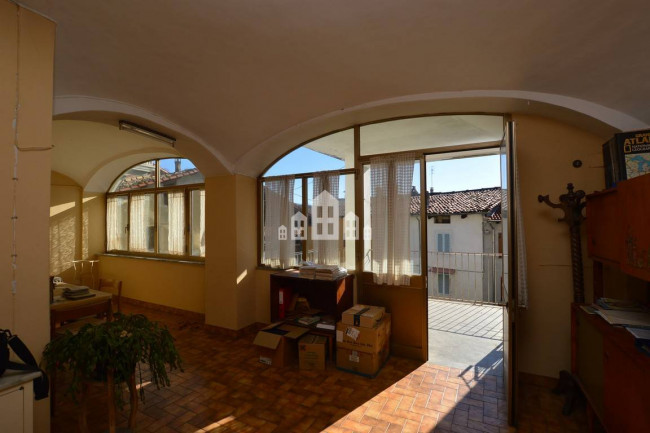 Casa semindipendente in vendita a Val di Chy