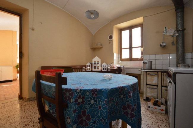 Casa semindipendente in vendita a Val di Chy