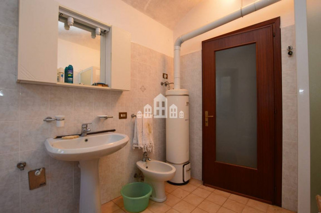 Casa semindipendente in vendita a Val di Chy