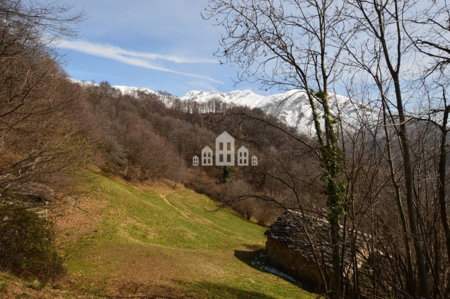 Casa semindipendente in vendita a Traversella