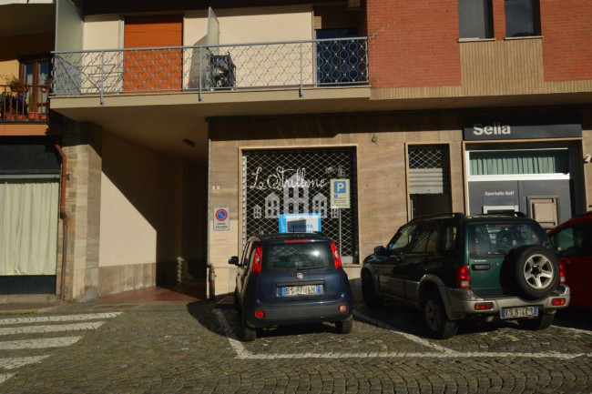 Locale commerciale in vendita a Pont-Canavese