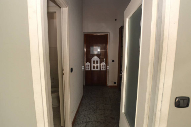 Locale commerciale in vendita a Pont-Canavese