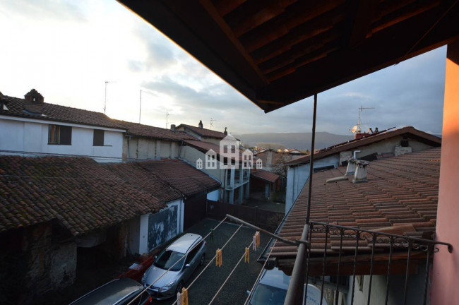 Casa semindipendente in vendita a Pavone Canavese