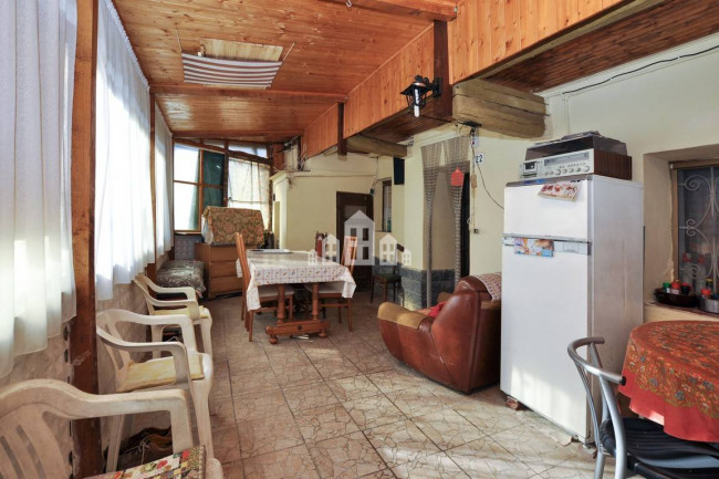 Casa semindipendente in vendita a Pratiglione