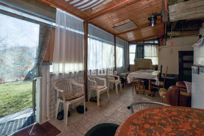 Casa semindipendente in vendita a Pratiglione