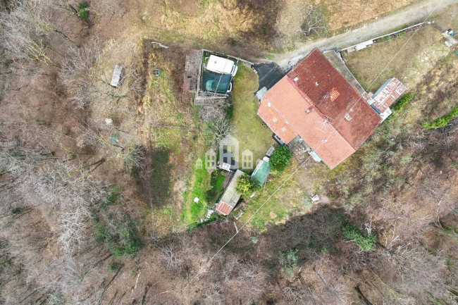 Casa semindipendente in vendita a Pratiglione