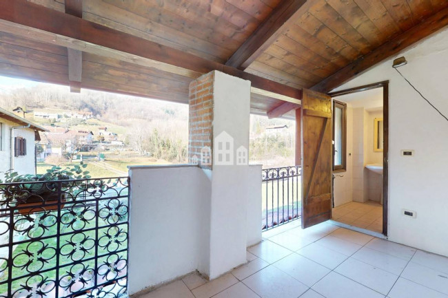 Casa semindipendente in vendita a Castellamonte