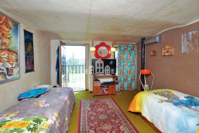 Casa semindipendente in vendita a Pratiglione