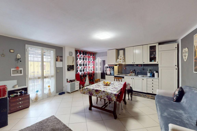 Casa semindipendente in vendita a Valperga